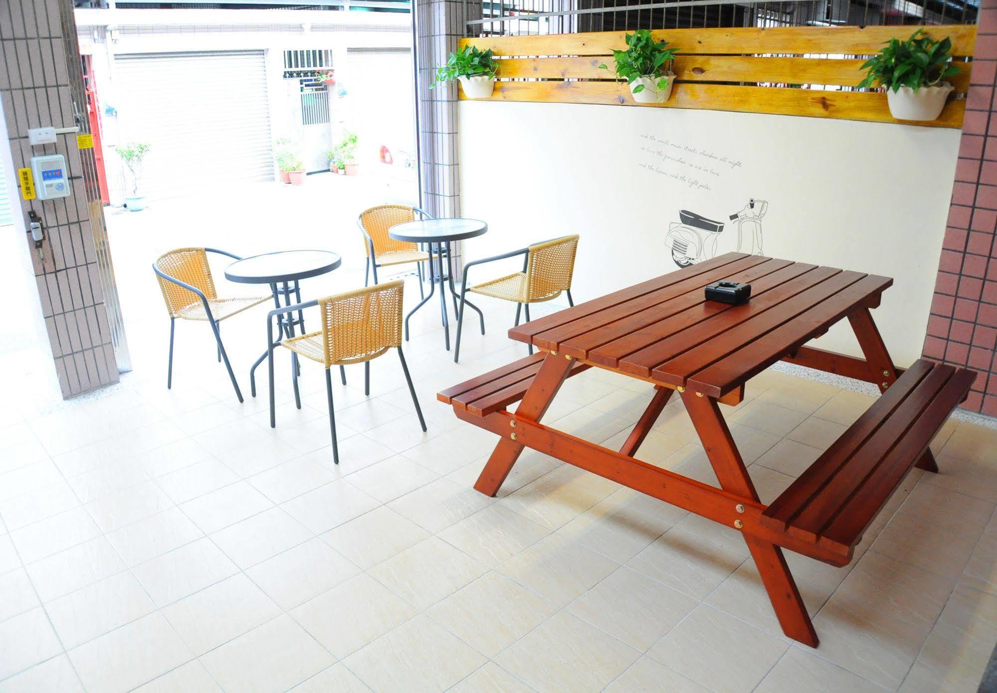 Enjoy Lane 17 B&B T'ai-tung Dış mekan fotoğraf